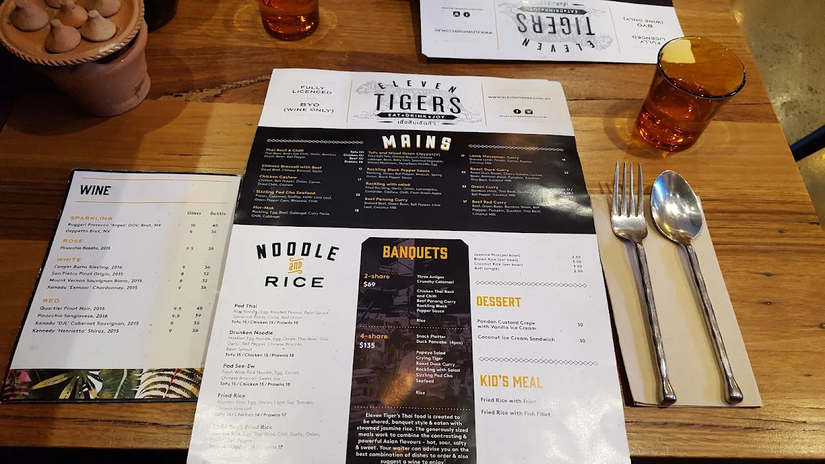 Menu, Eleven Tigers
