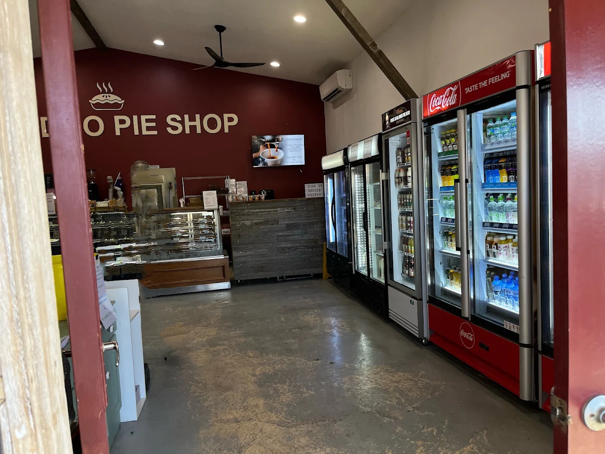 Vibe, The Bredbo Pie Shop