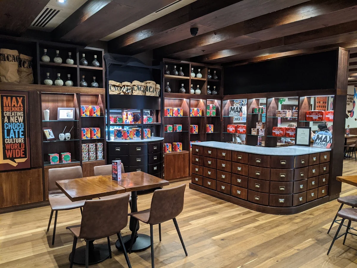 Vibe, Max Brenner - Narellan