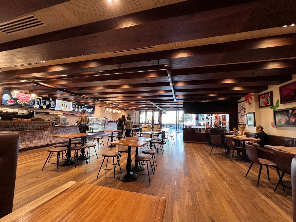 Vibe, Max Brenner - Narellan