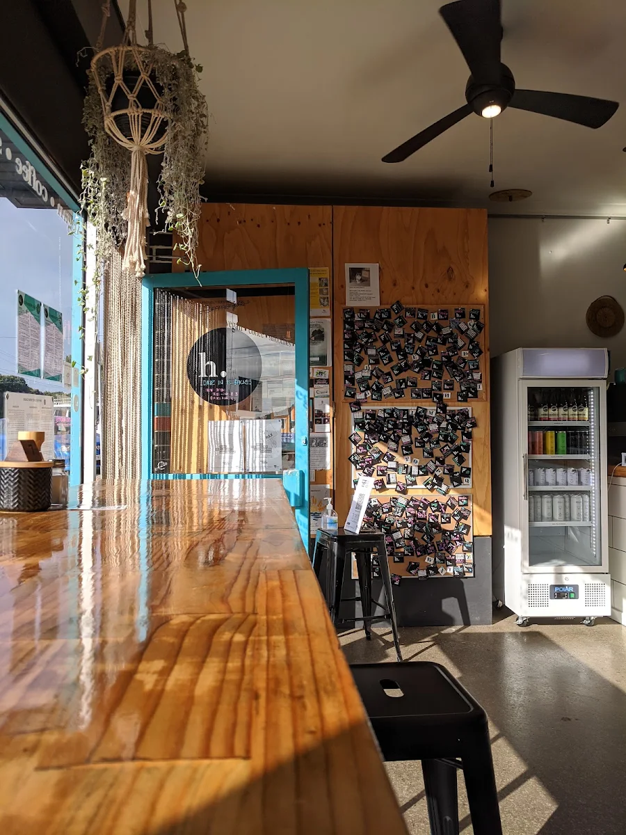 Vibe, Hunter Cafe