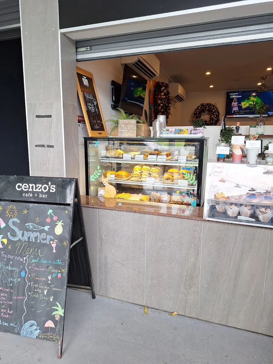 Vibe, Cenzo's Cafe + Bar