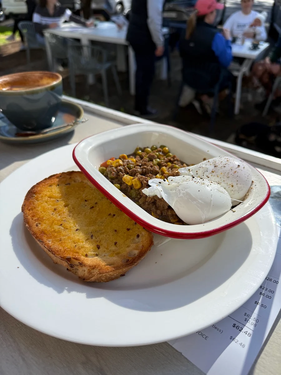 Food & drink photo 3