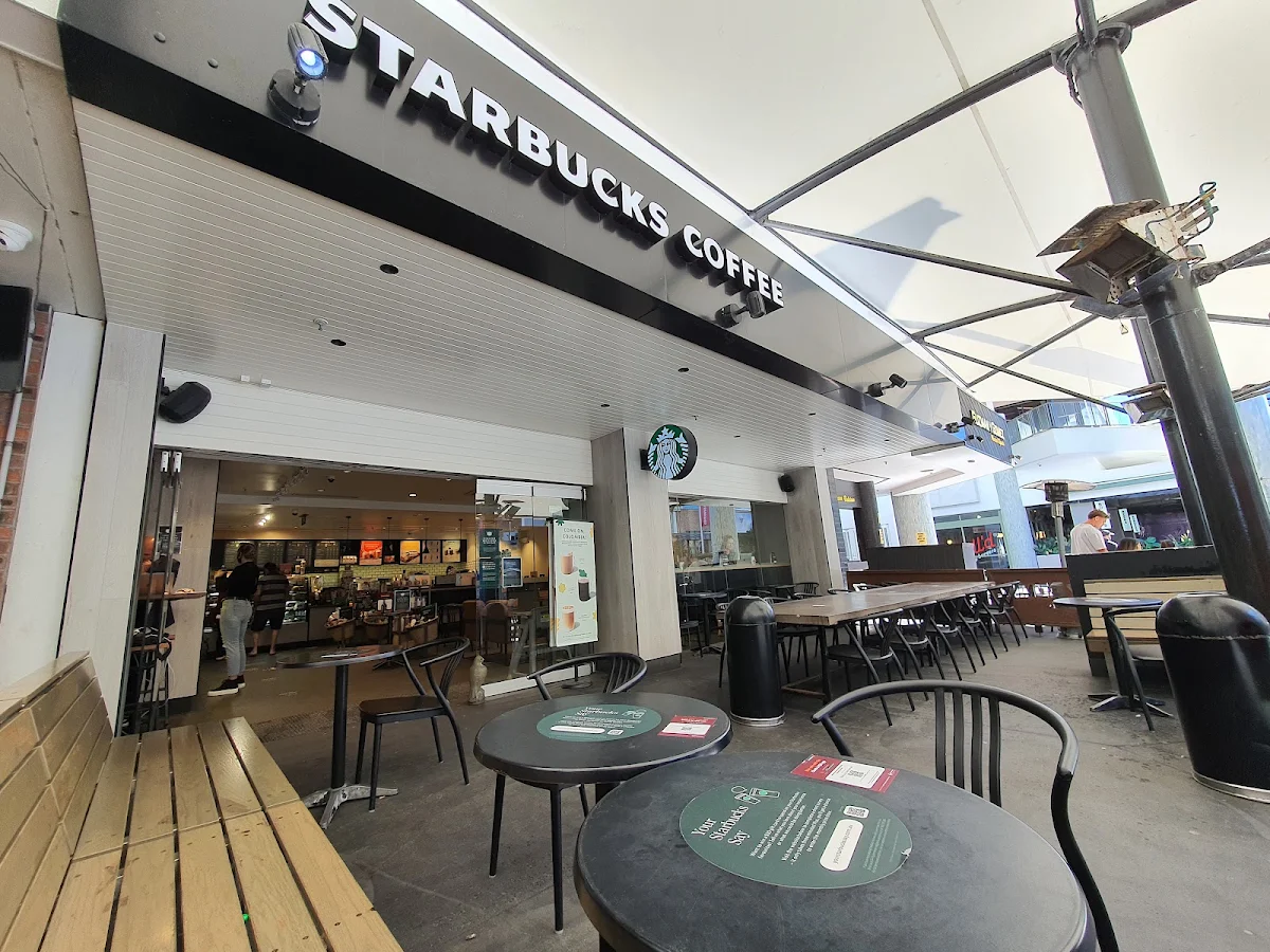 Vibe, Starbucks Cavill Ave