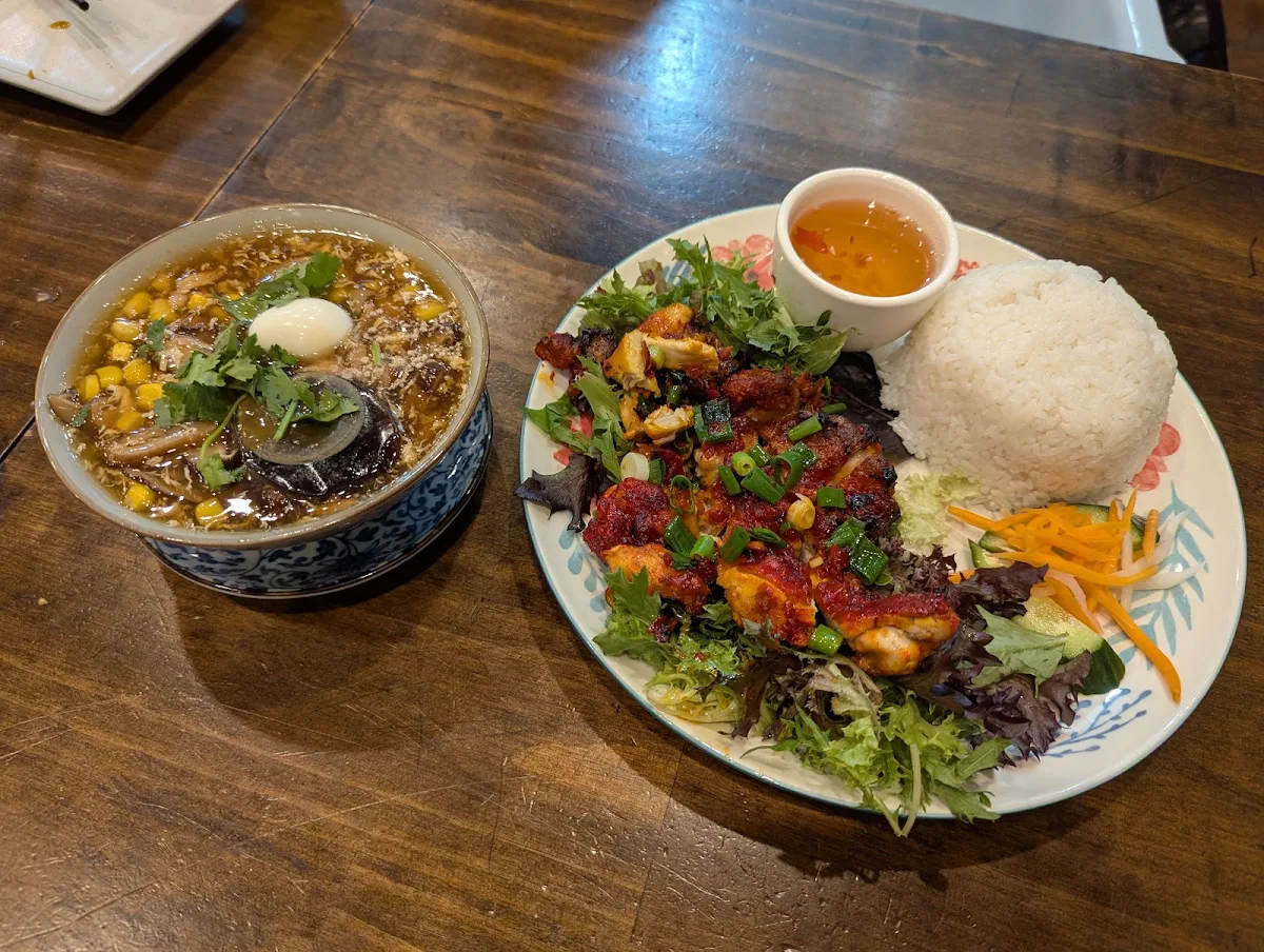 Food & drink, Co Thu Quan Springvale