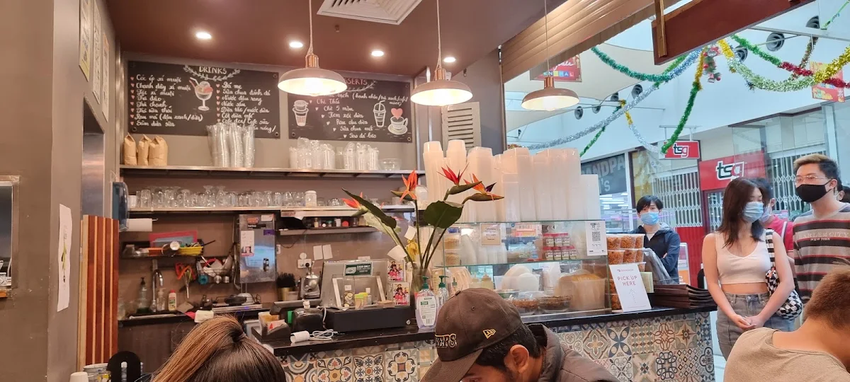 Vibe, Co Thu Quan Springvale