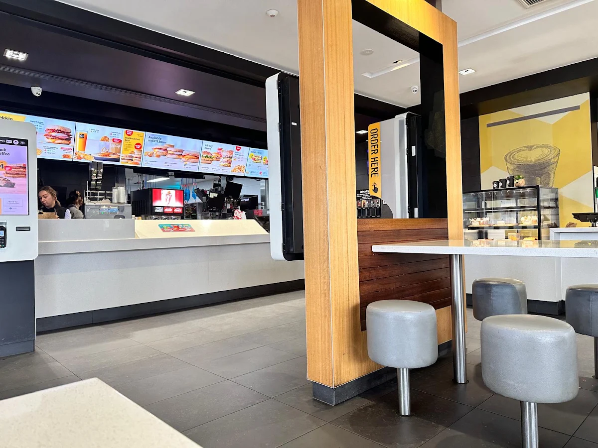 Vibe, McDonald's Ballarat Sturt Street