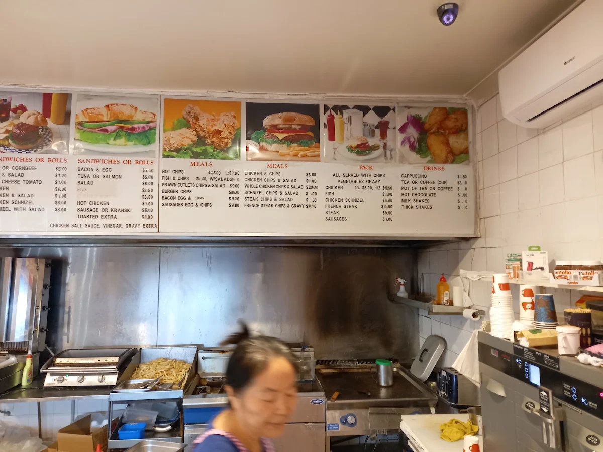 Menu, Walgett Gourmet Food
