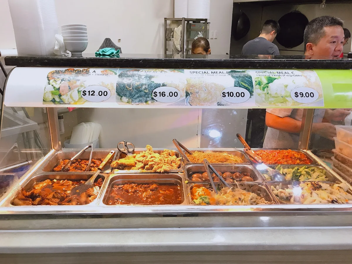 Vibe, Ho Chia Food Bar