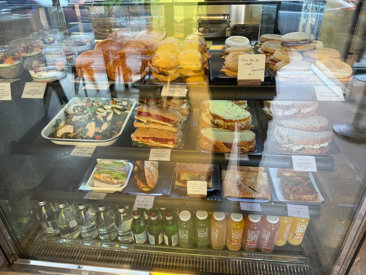 Vibe, Light Years Cafe