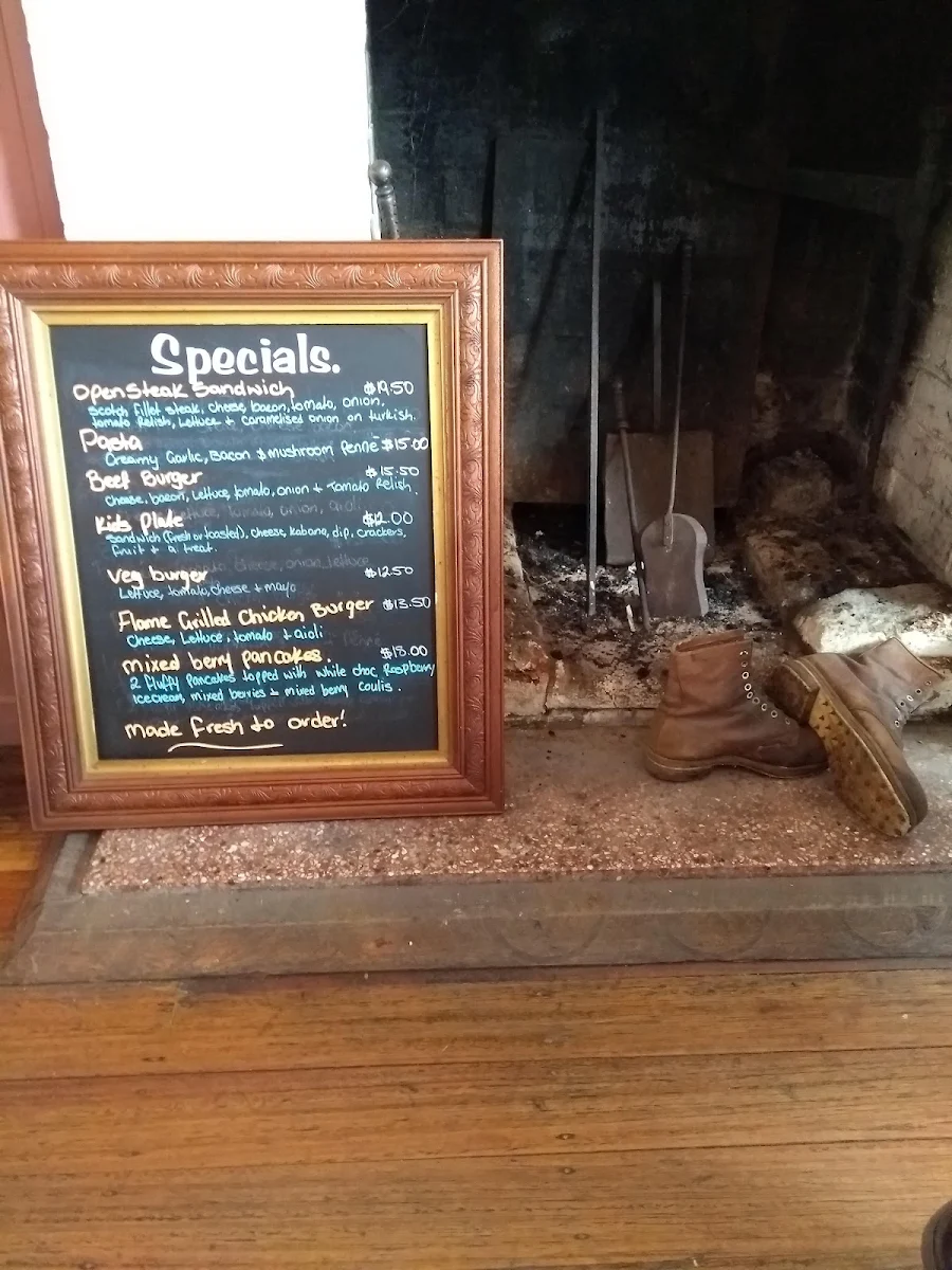Menu, Muddy boots cafe