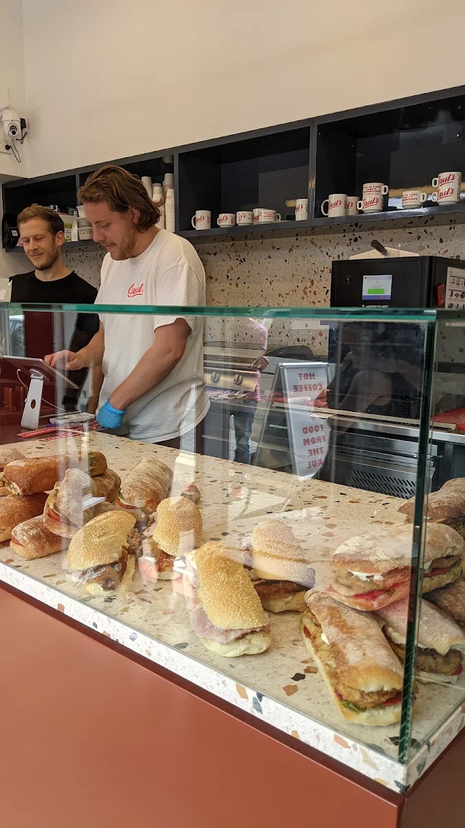 Vibe, Saul’s Sandwiches