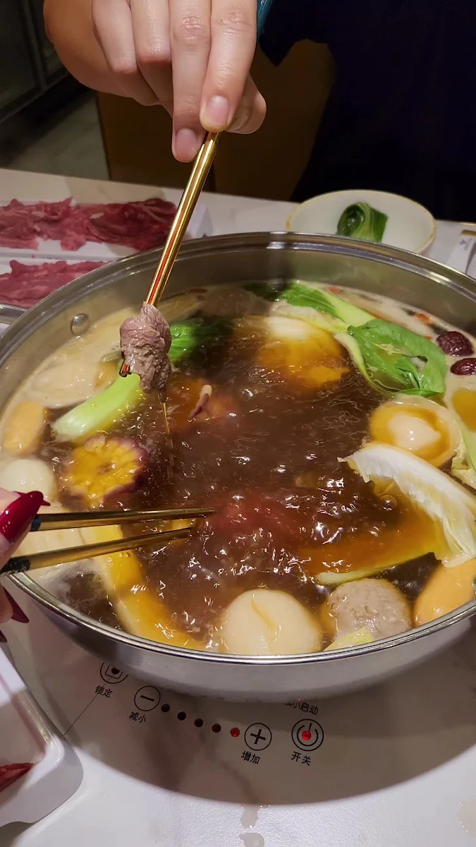 Food & drink, Fresh Beef Hotpot (Buffet - All You Can Eat) 鲜潮汕牛肉火锅自助