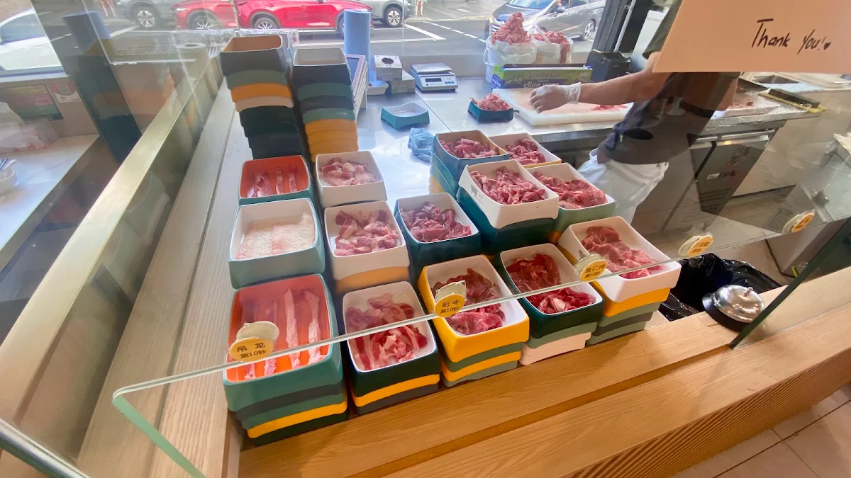 Vibe, Fresh Beef Hotpot (Buffet - All You Can Eat) 鲜潮汕牛肉火锅自助