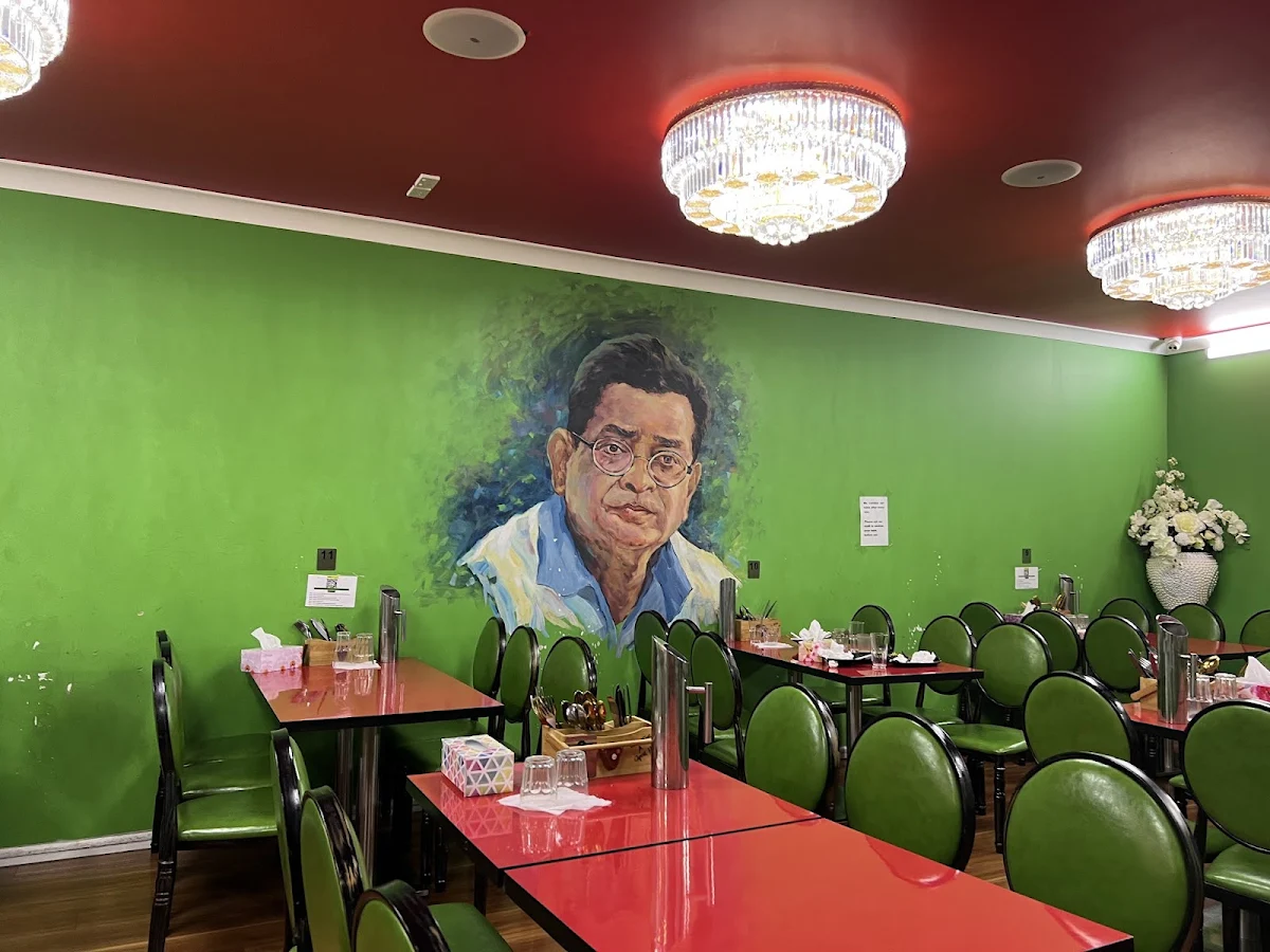 Vibe, Grameen Restaurant