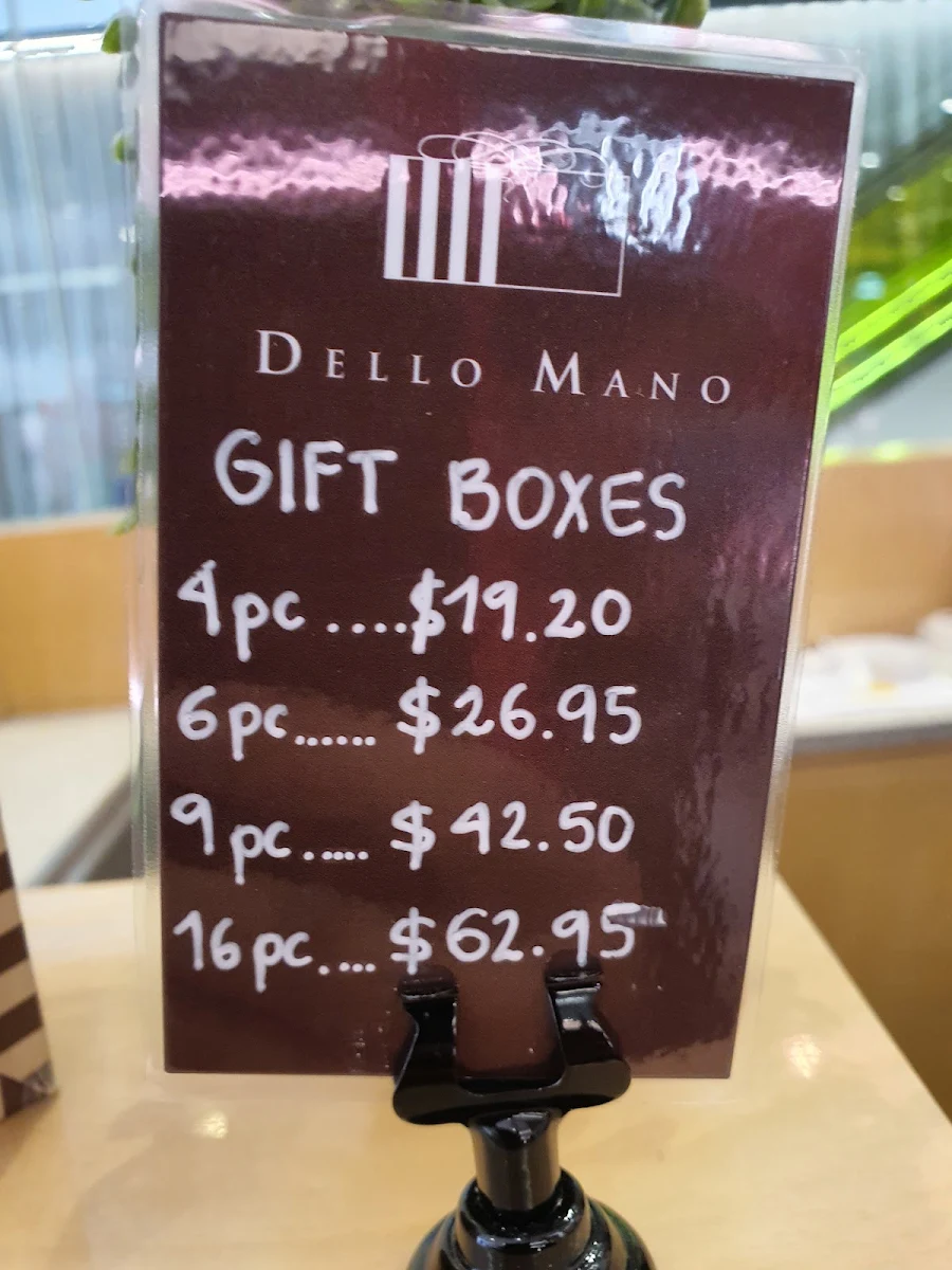 Menu, Dello Mano Cake & Brownie Boutique