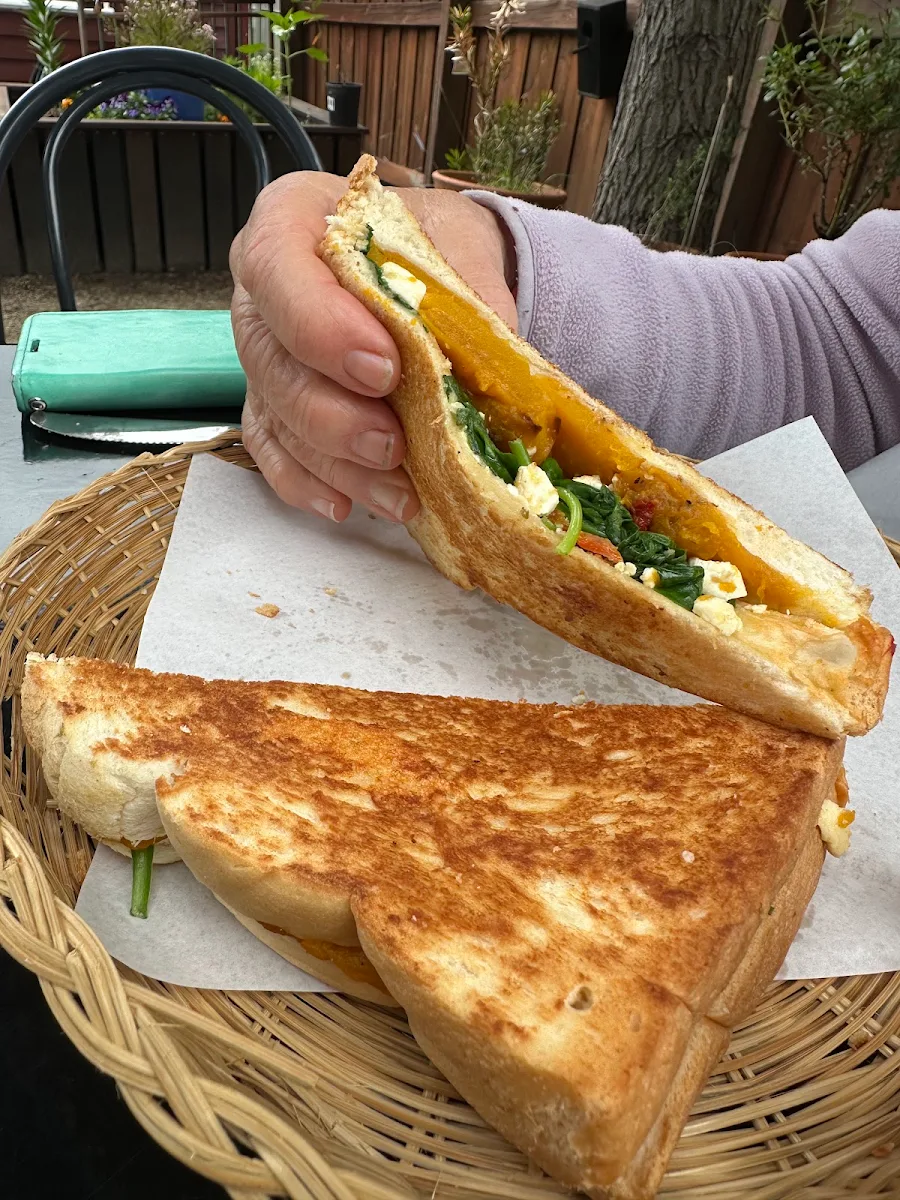 Food & drink, Clunes Coffee Palace