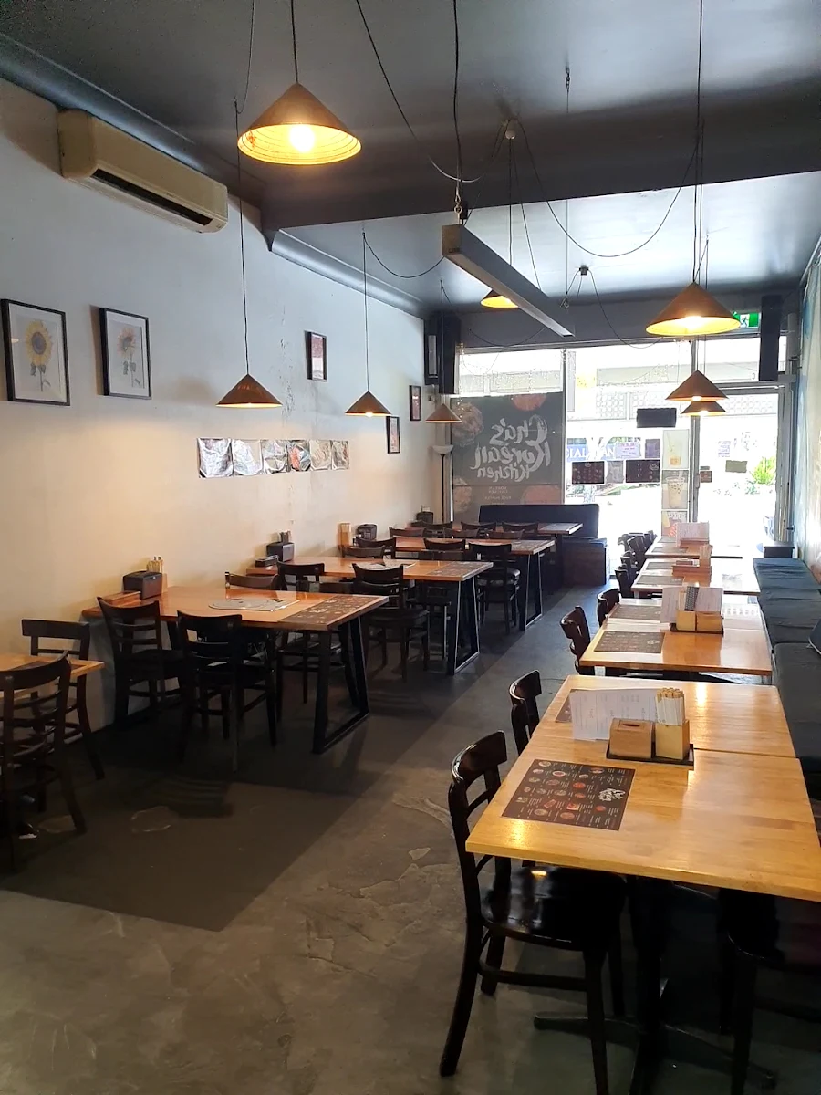 Vibe, Cha’s Korean Kitchen