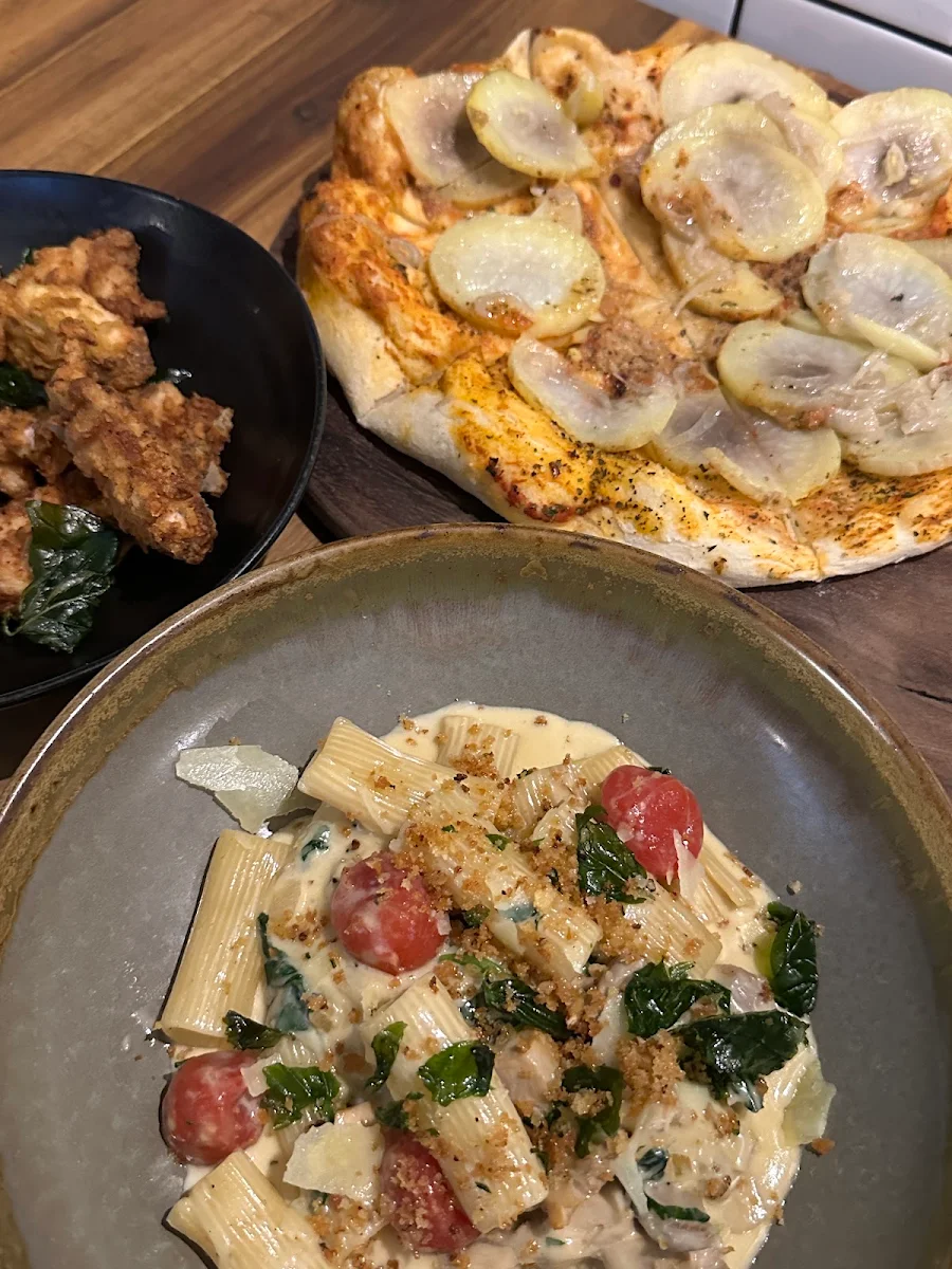 Food & drink, Armadela VNO Woodfire Pizza