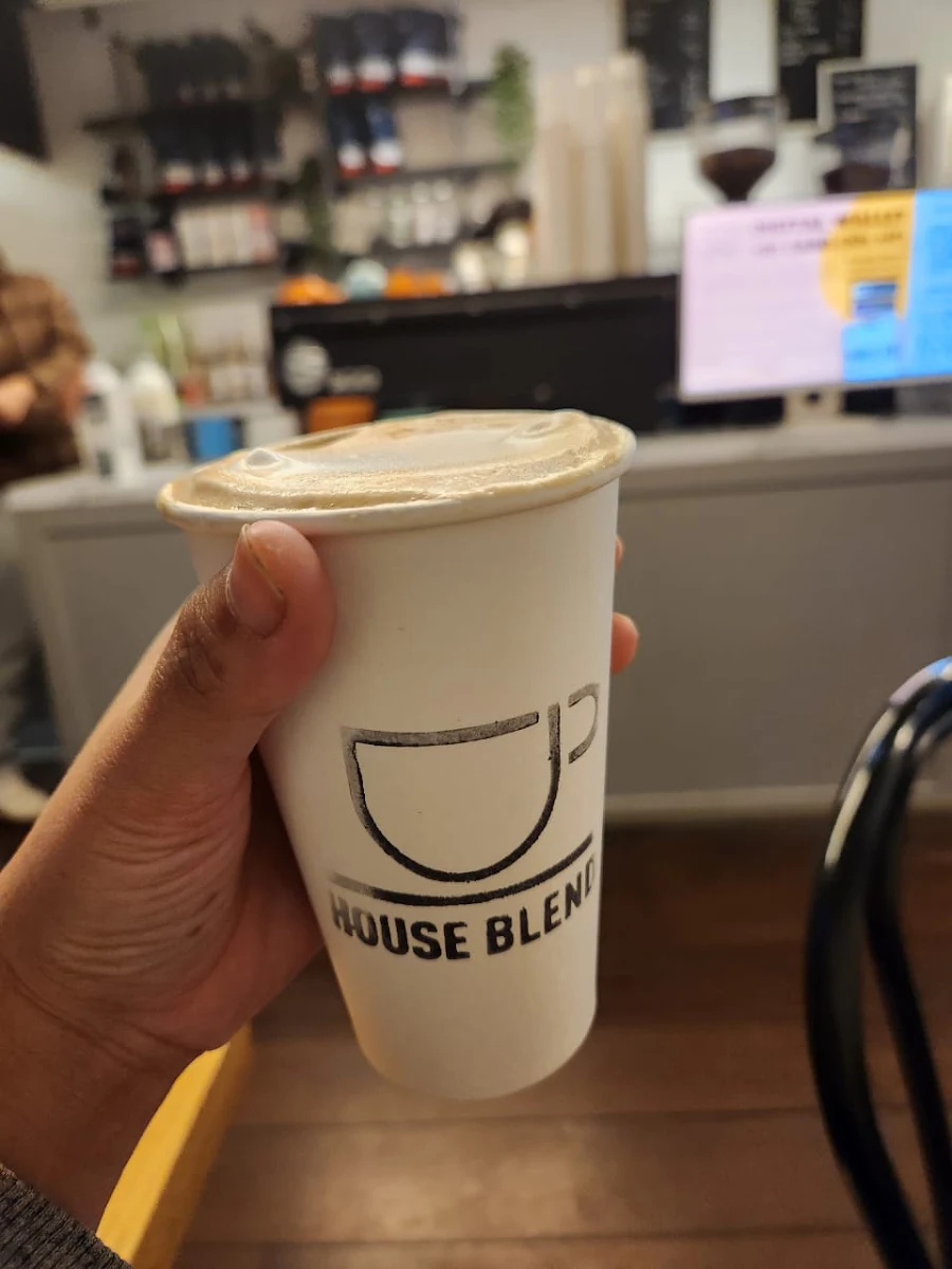 Food & drink, House Blend (By Zelos)