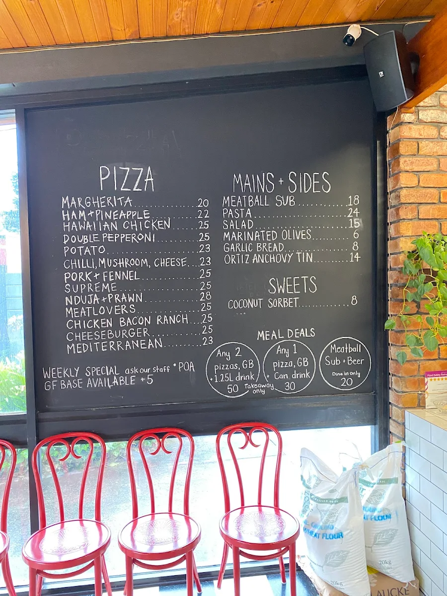 Menu, Crafers Pizza Bar