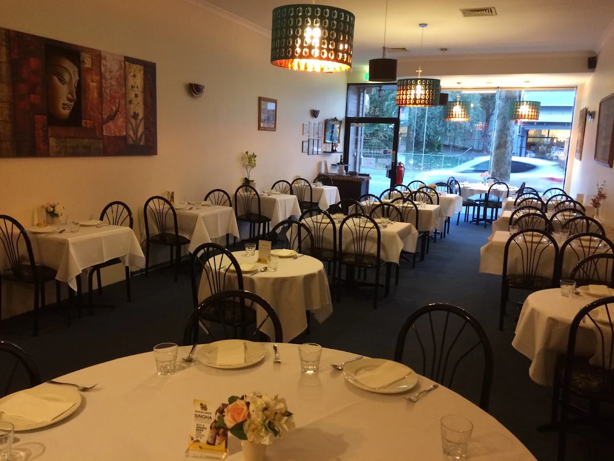 Vibe, Blue River Thai Restaurant