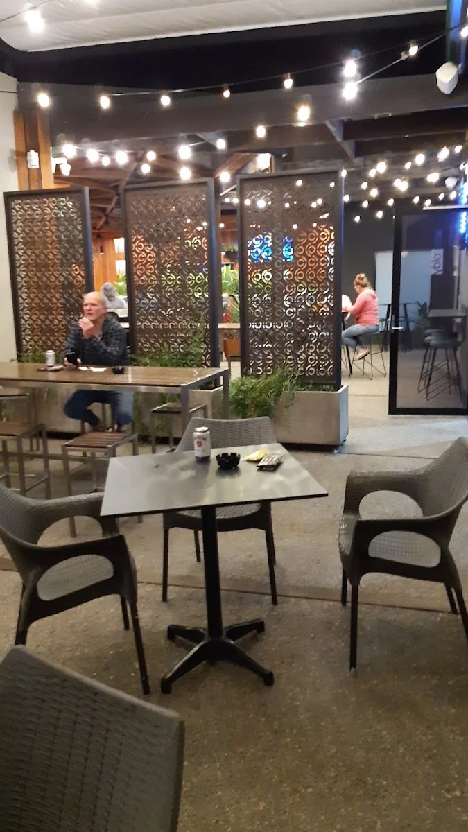 Vibe, Old Noarlunga Hotel