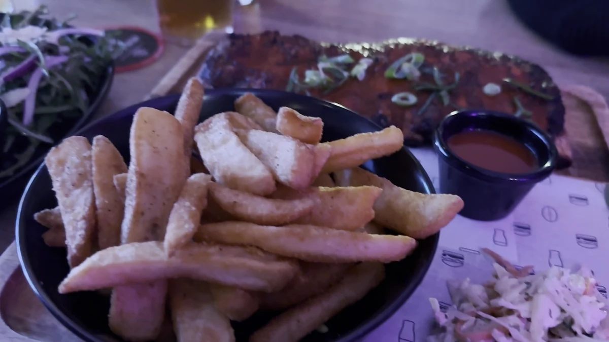 Food & drink, The Sporting Globe Bar & Grill Mordialloc