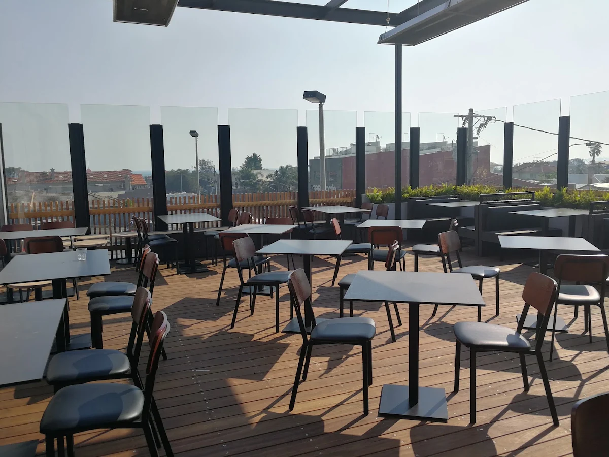 Vibe, The Sporting Globe Bar & Grill Mordialloc