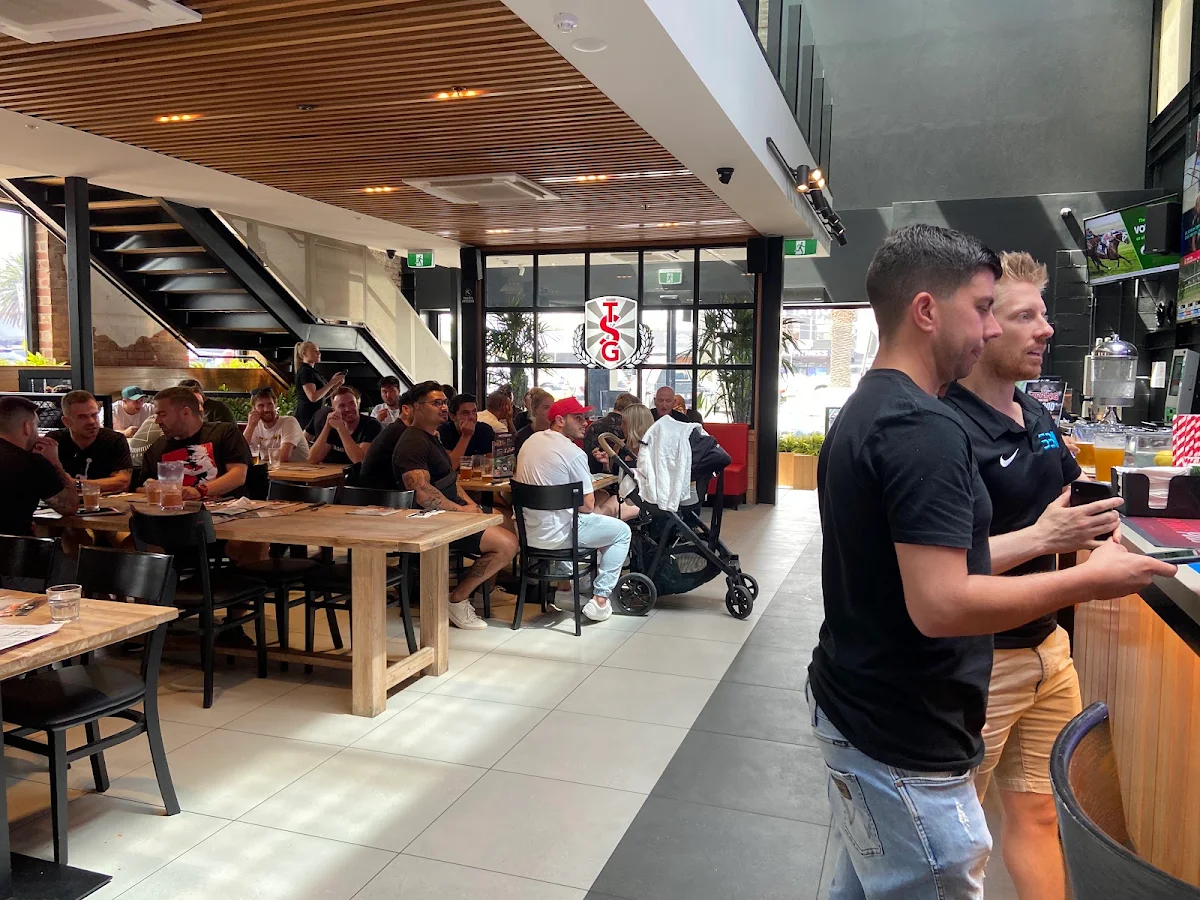 Vibe, The Sporting Globe Bar & Grill Mordialloc