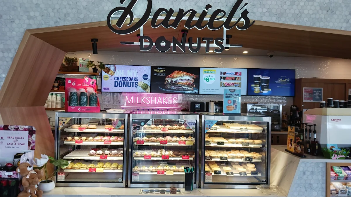 Vibe, Daniel's Donuts Williams Landing (BP)