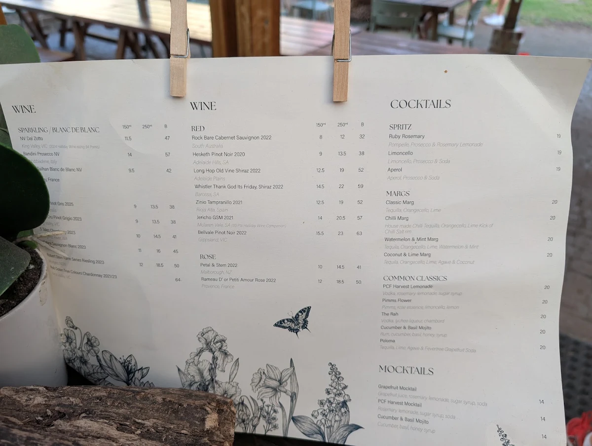 Menu, Camperdown Commons