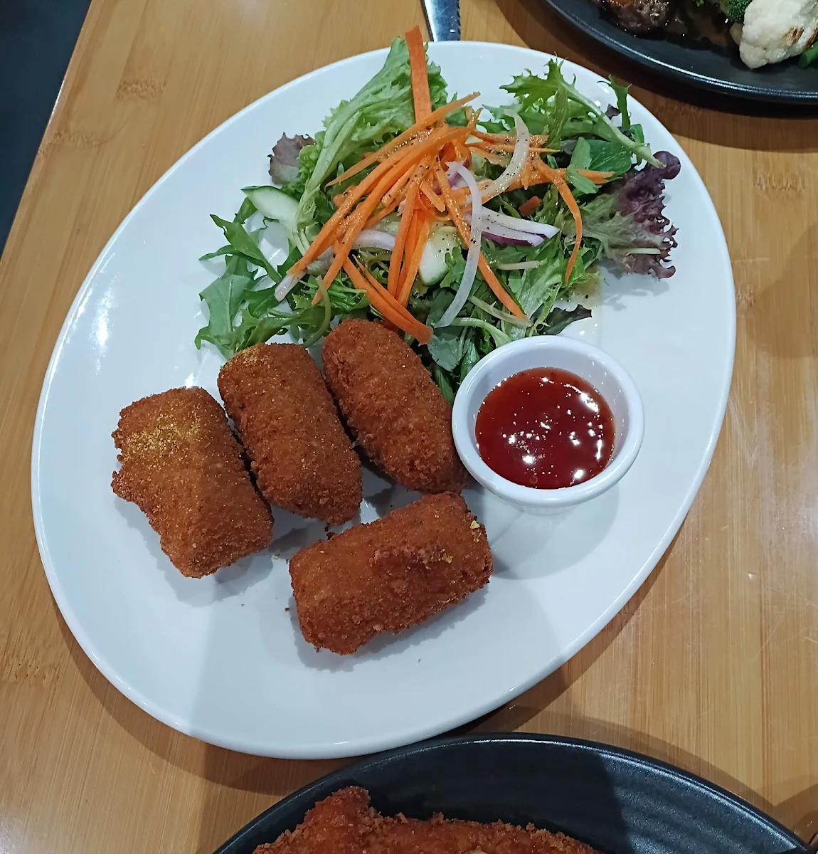 Food & drink, Oak & Vine St Kilda Road