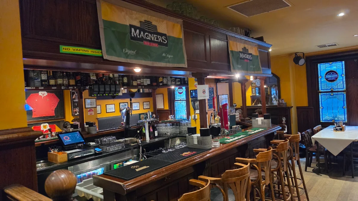 Vibe, The Irish Times Pub