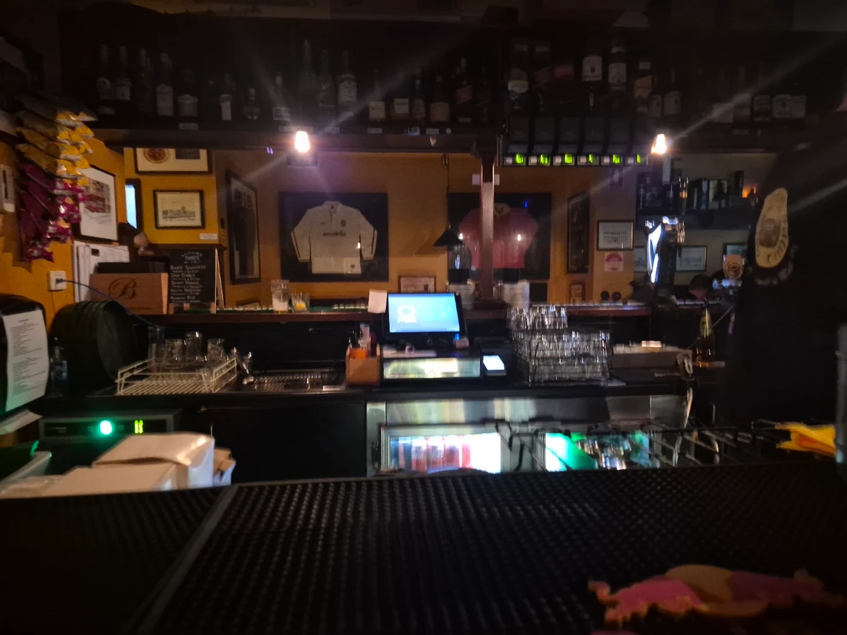 Vibe, The Irish Times Pub