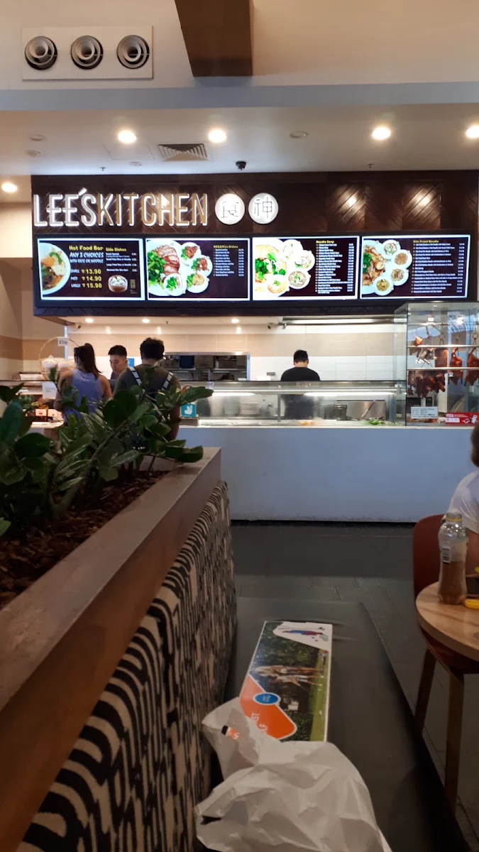 Vibe, Lee's Kitchen