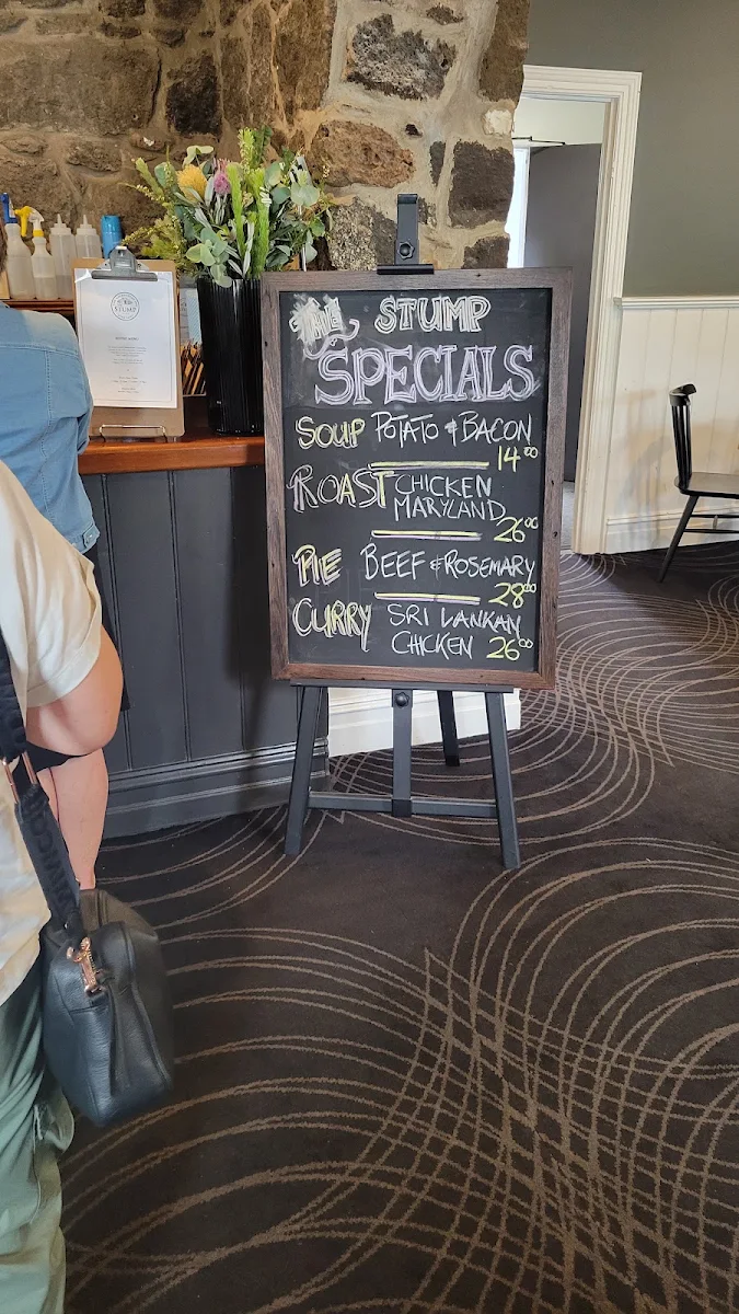 Menu, The Stump