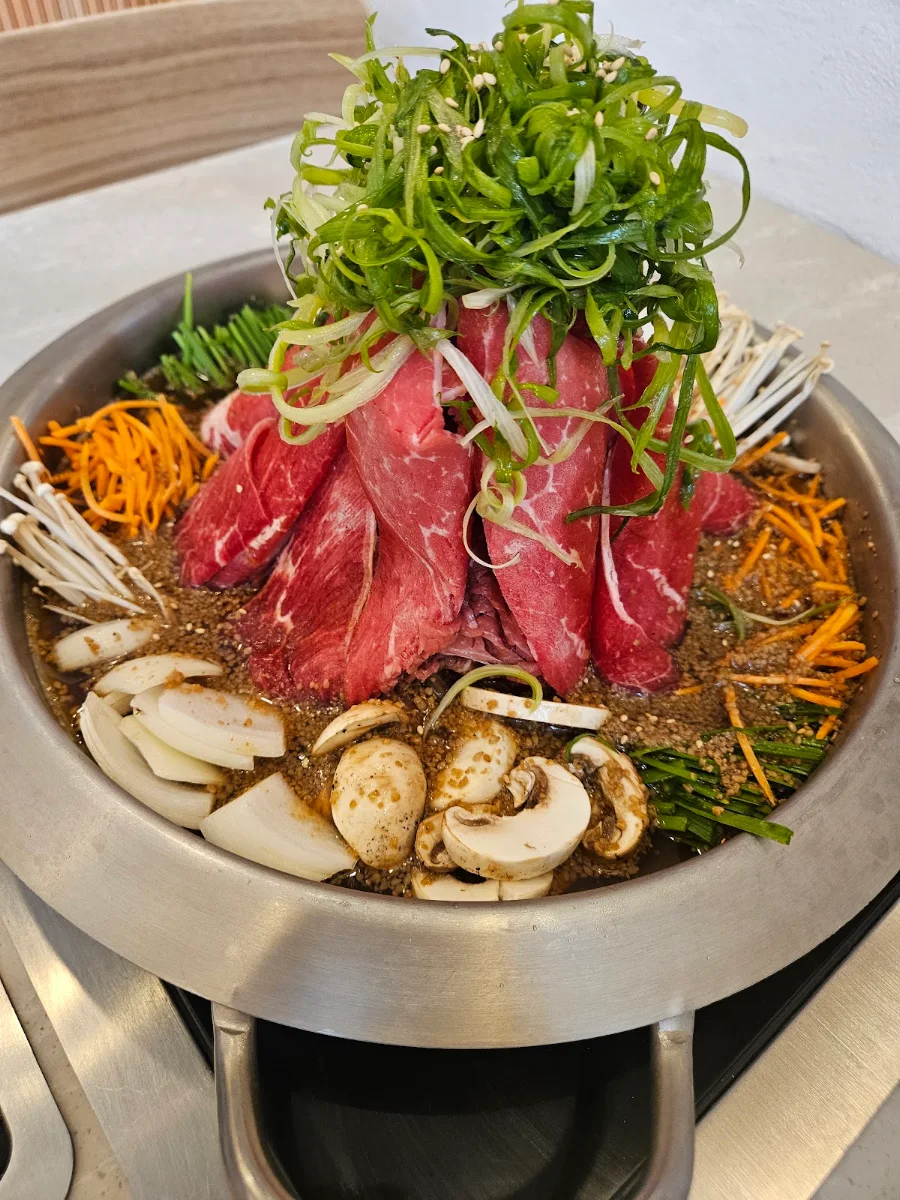 Food & drink, Dadam Korean BBQ