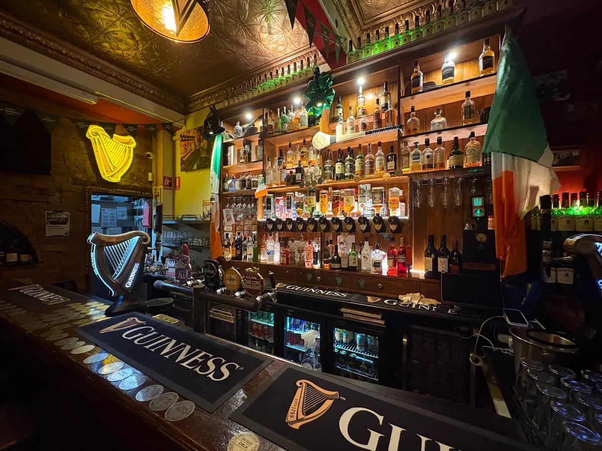 Vibe, The Brothers Public House