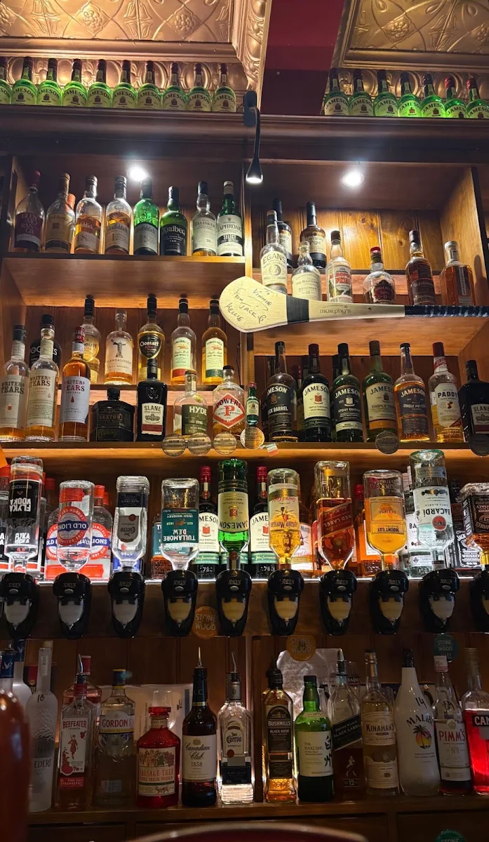 Vibe, The Brothers Public House