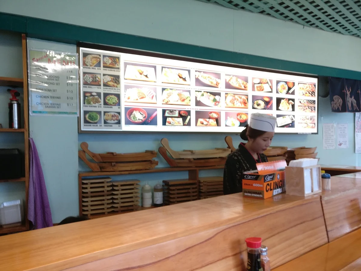 Vibe, Dong Hae Sushi Bar
