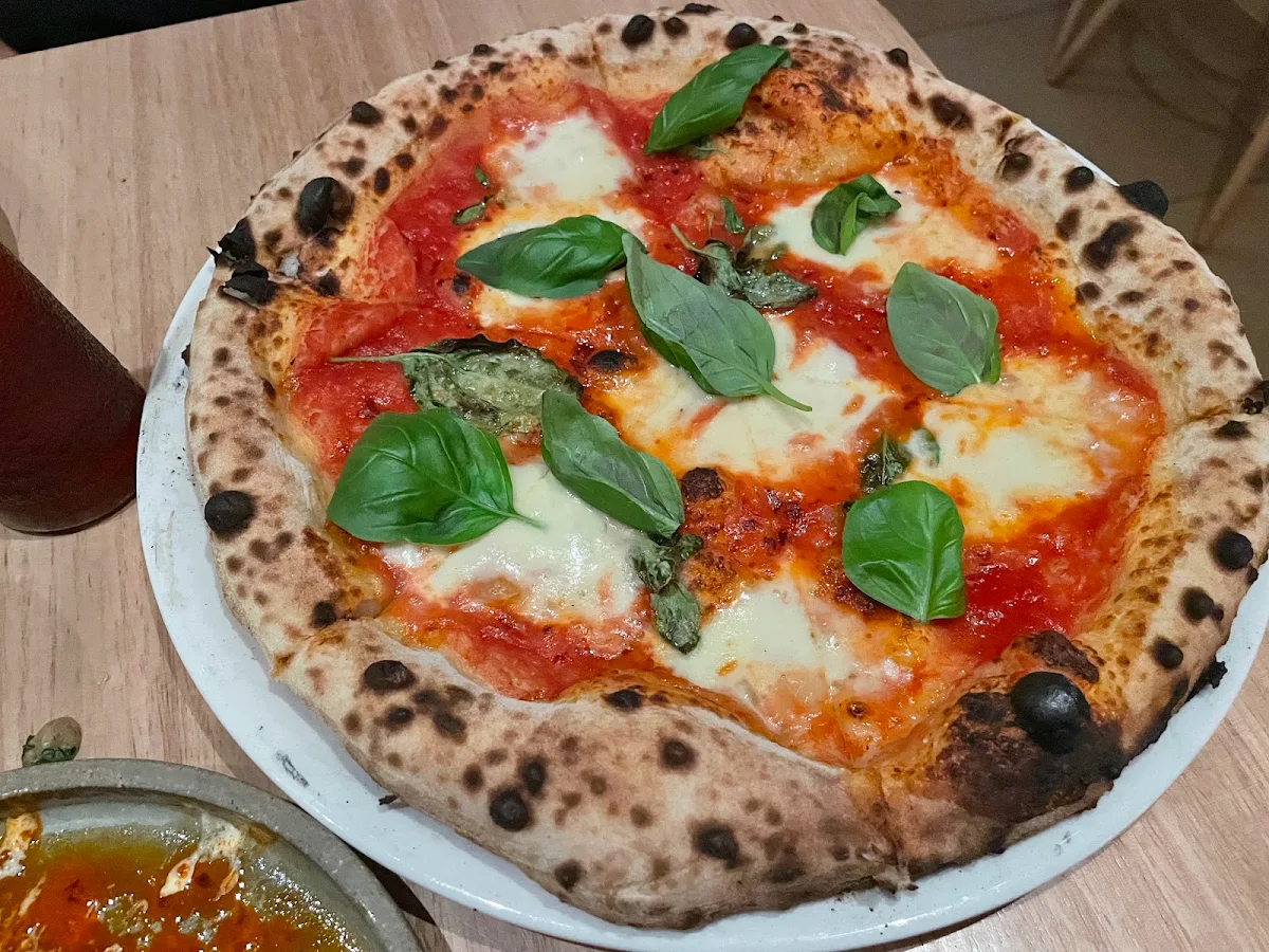 Food & drink, Bandit Pizza and Wine