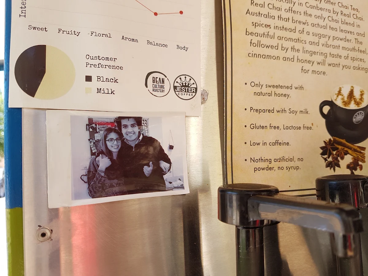Menu, Cafe Bolivar Florey