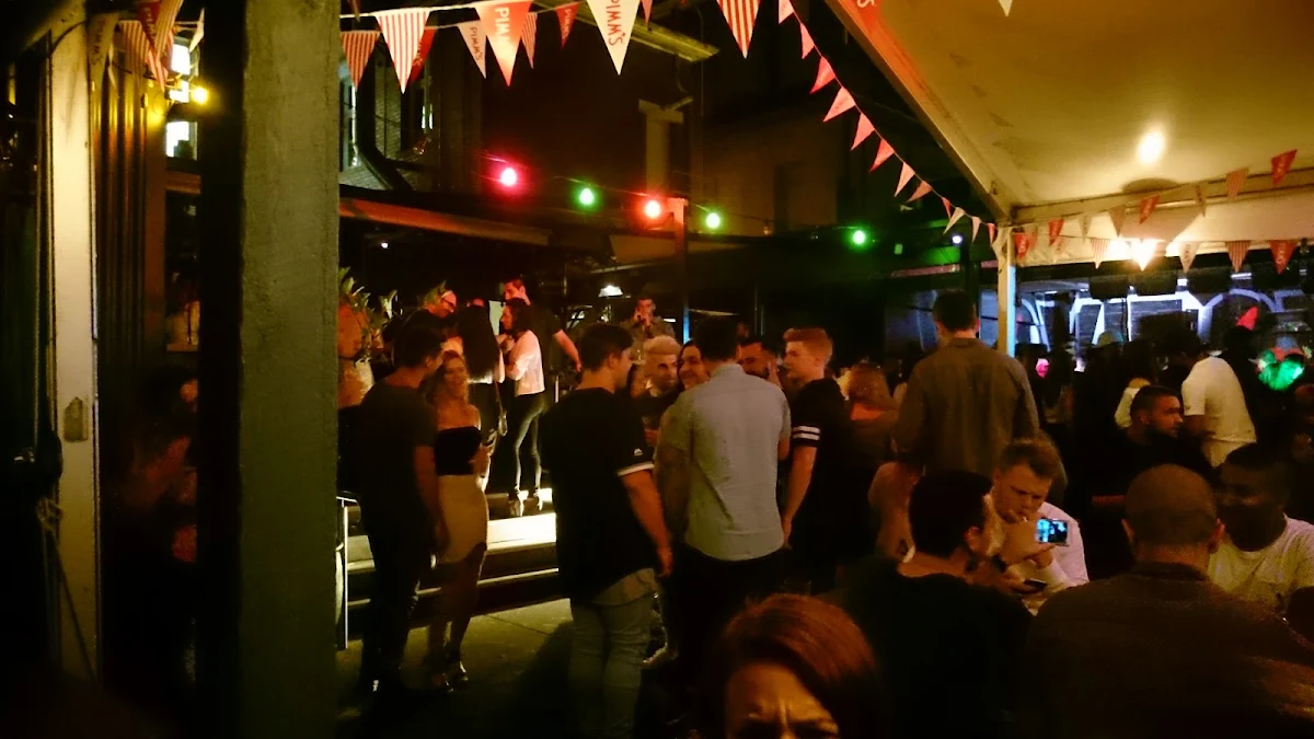 Vibe, The Penny Black
