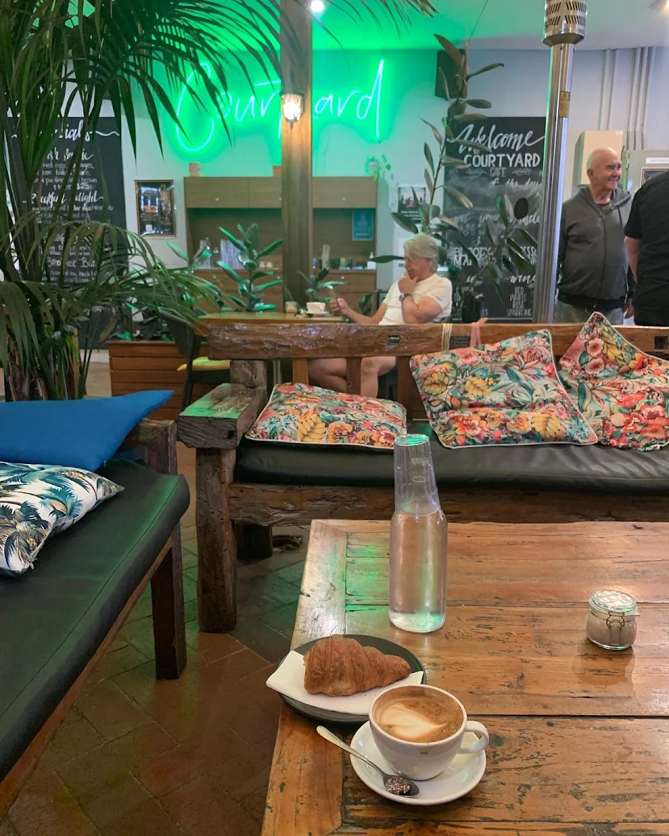 Food & drink, Coogee Courtyard