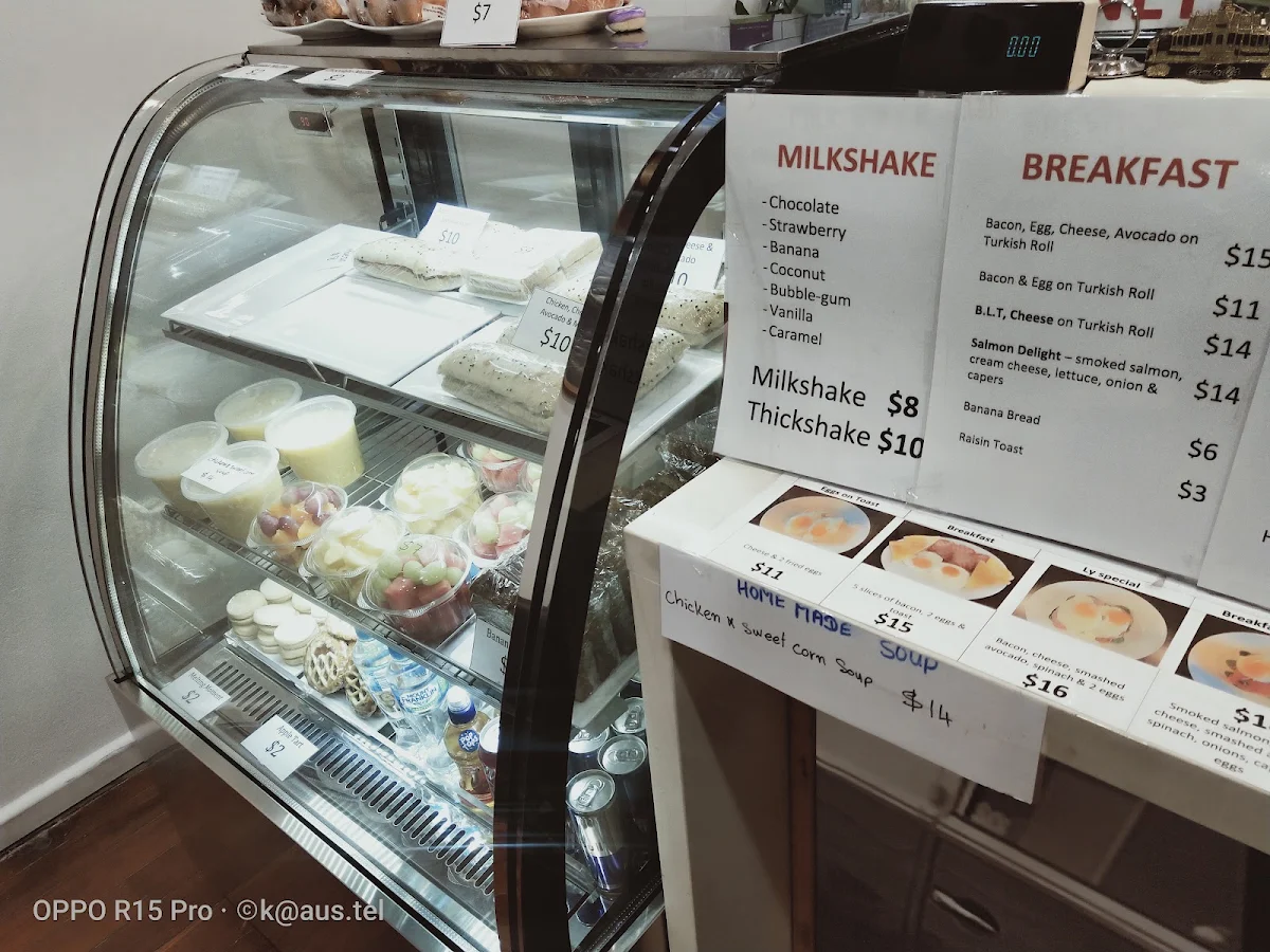 Menu, Ly's Cafe