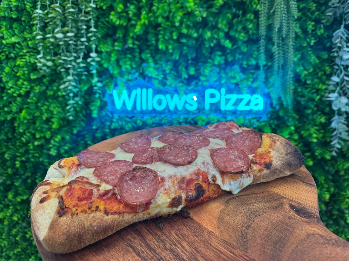 Food & drink, Willows Pizza On Tour