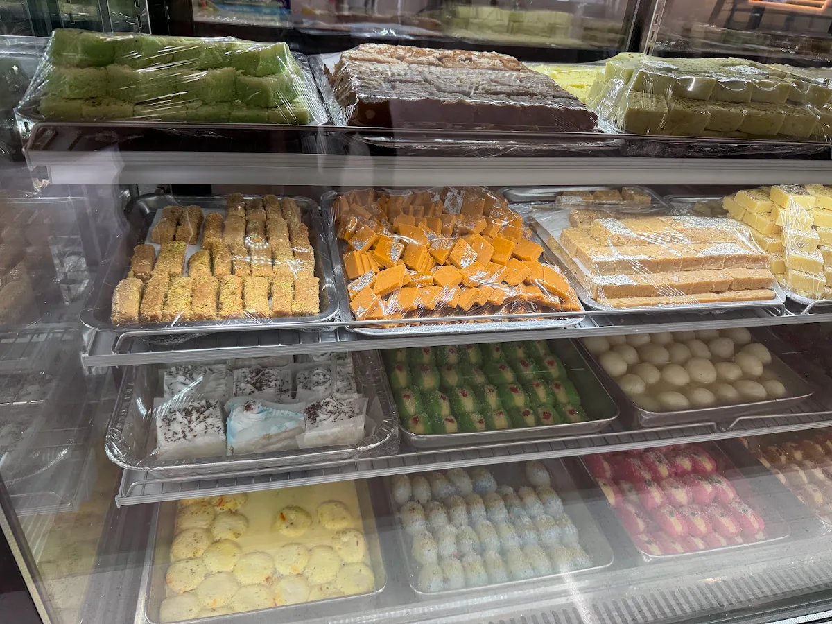 Vibe, Baba Sweets Wallan