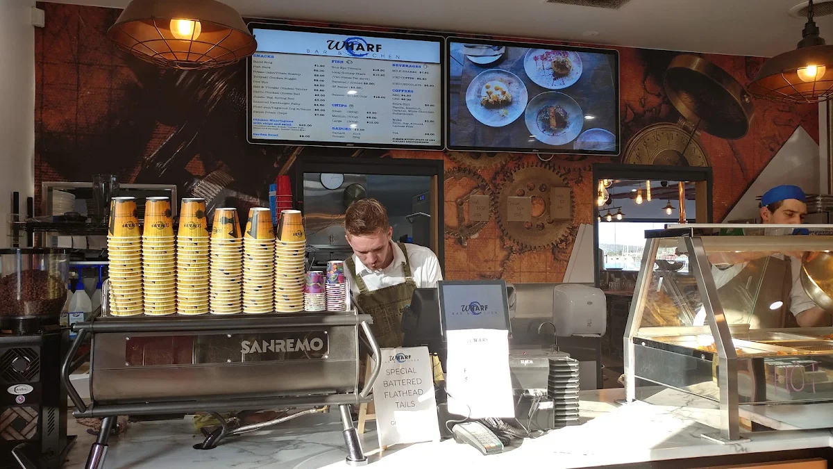 Vibe, The Wharf Bar & Kitchen