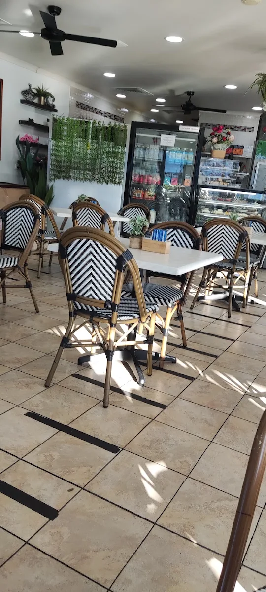 Vibe, Goodies Cafe & Catering